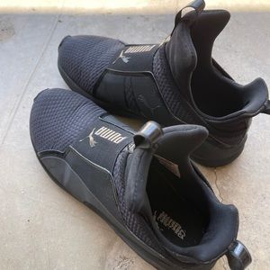 Puma women sneaker SZ 7